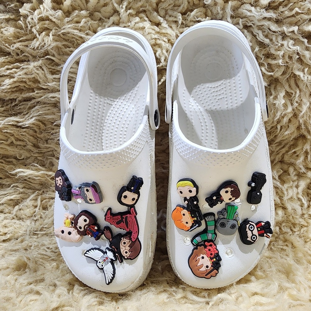 Kids White Clog Sandals Harry Potter Jibbitz Charms Size 30 Slip On Shoes - Picture 6 of 8